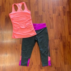 Women’s workout Capri leggings old navy medium